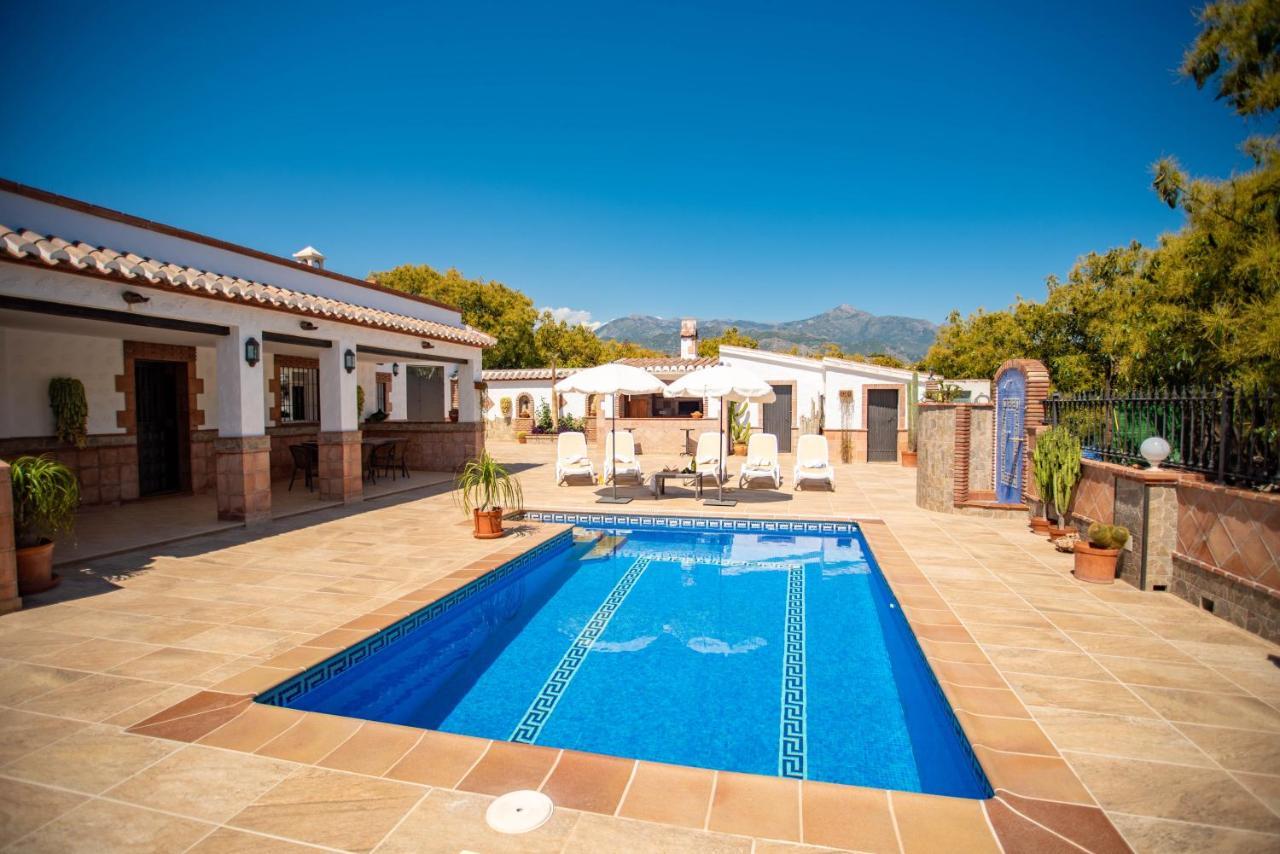 Casa Rural En Nerja Villa Ruisol By Centrall Alquileres Turisticos Екстериор снимка